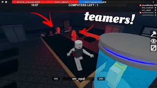 TEAMERS IN FLEE THE FACILITY! ~ Roblox Flee the Facility