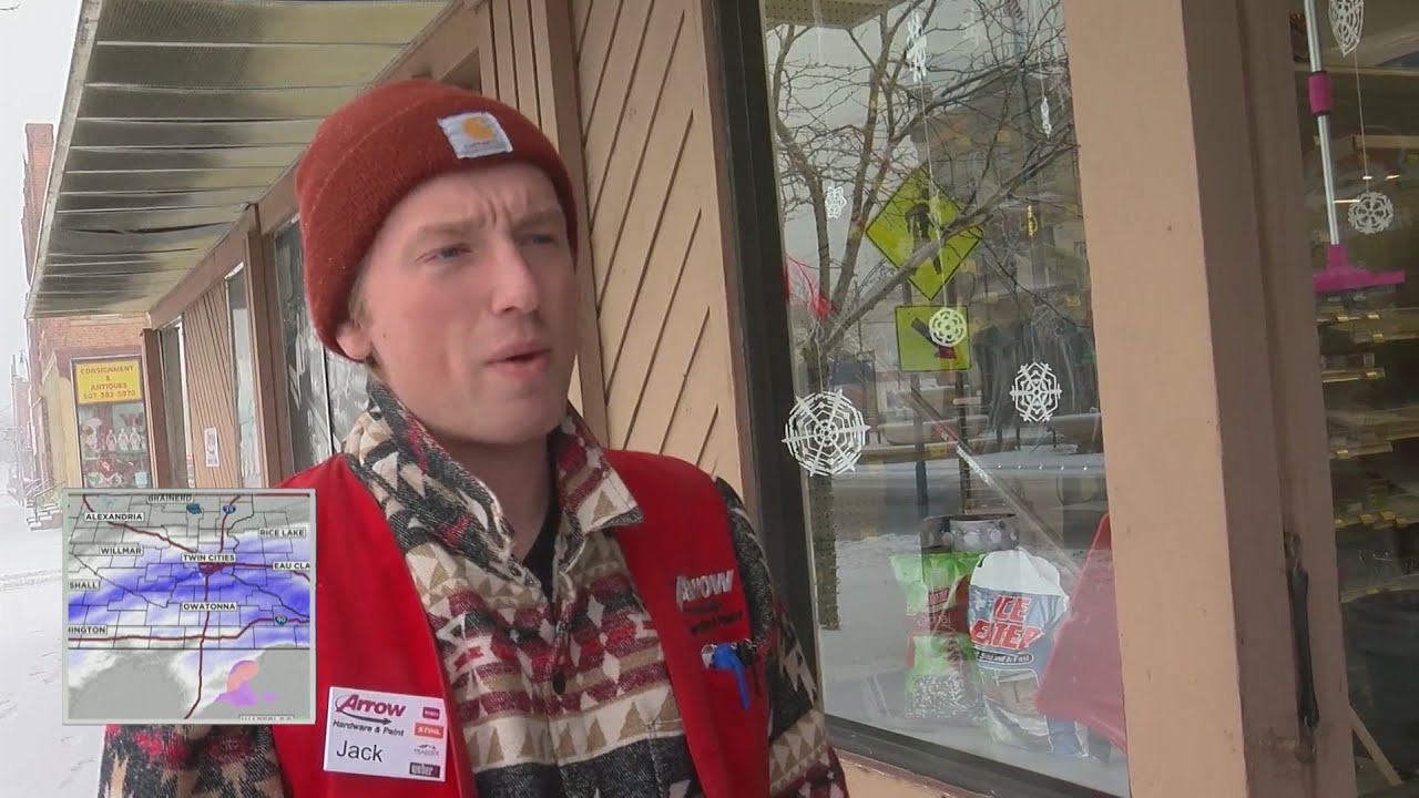 Minnesotans Prepare For First Big Snowfall Of The Season - YouTube