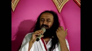 Melodious Bhajan 'Shivoham Shivoham' by Gurudev Sri Sri Ravi Shankar