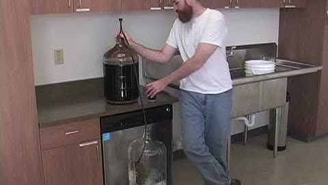 Racking Beer with Auto-Siphon