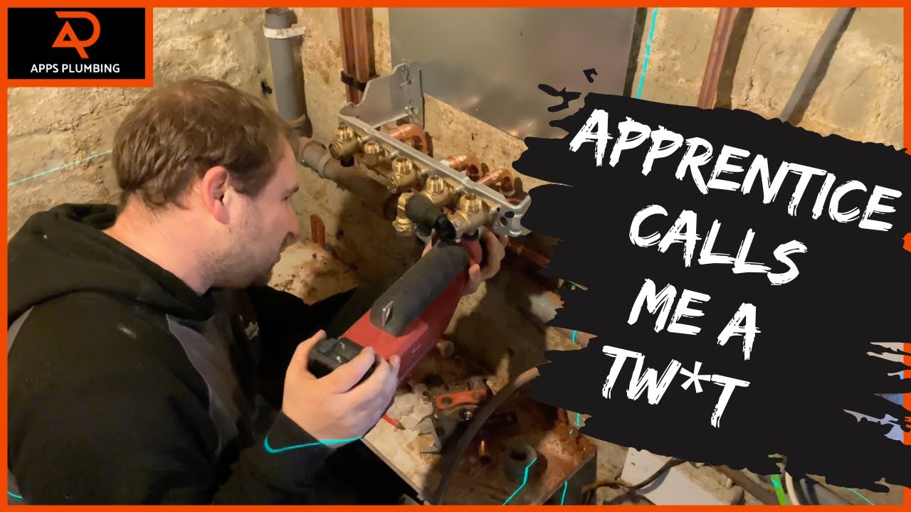 Apprentice calls me a TW*T!!! Worcester Bosch 8000 installation and magna cleanse flush - Manchester