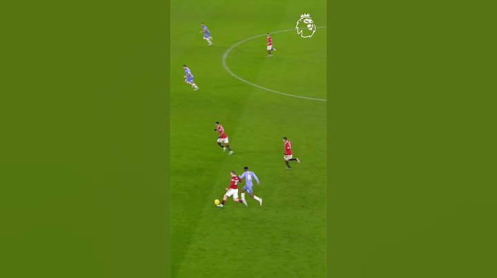 Ten Hag Ball! Started by De Gea & finished by Shaw