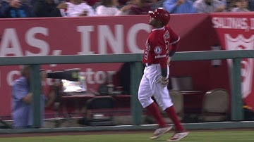 DET@LAA: Aybar hurt running on RBI bunt, leaves game