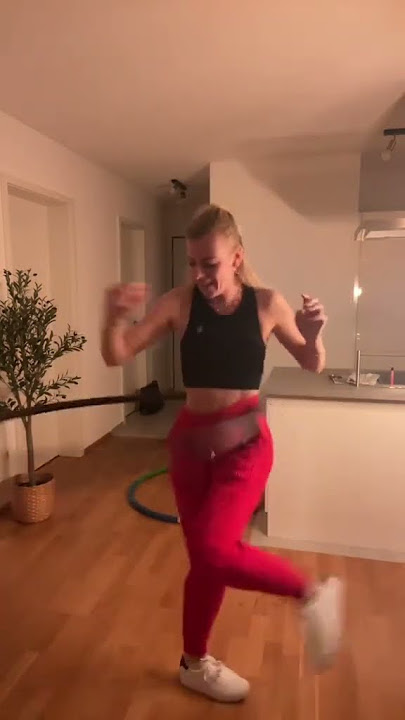 Schnen Sonntag euch allen.  #hulahoopfitness #hulahoopdance #goodmood #goodmusic  #shorts