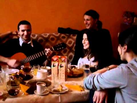 ვხვდები რომ მარტო ვარ