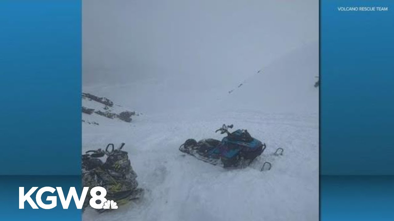 Avalanche buries snowmobiler on Mount St. Helens, CPR saves him