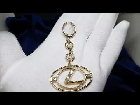 Золотой брелок лексус