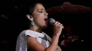 Video thumbnail of "Eugenia Leòn "FALLASTE CORAZÒN" Auditorio Nacional"