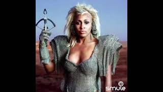 #smule We Don’t Need Another Hero (Tina Turner cover) screenshot 3