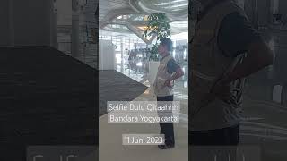 Download Lagu Mbah Gandu : Selfie Dulu Qitaahhh, di Bandara Yogyakarta, 3 Juni 2023 MP3 Download Lagu Mbah Gandu : Selfie Dulu Qitaahhh, di Bandara Yogyakarta, 3 Juni 2023 MP3