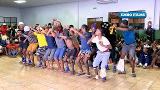 Wena ukhuluma kanjani simanxeba sinje | Uzodideka mawungavikile ziyashisa izinduku zethu | Yinhle
