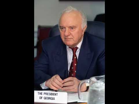 वीडियो: Eduard Shevardnadze: जीवनी, राजनीतिक कैरियर, फोटो, मृत्यु के कारण