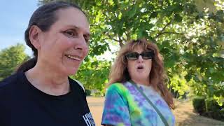 Walk, Talk, Therapy, Hypnosis with Savannah and Suzanne