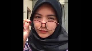 story wa cewek jilbab cantik