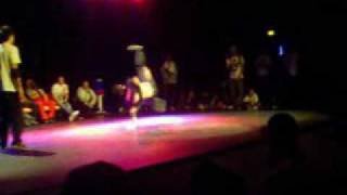 bboy THE END vs bboy BILLY BOY (THE EIGHT ONE POWERMOVES FINALE)