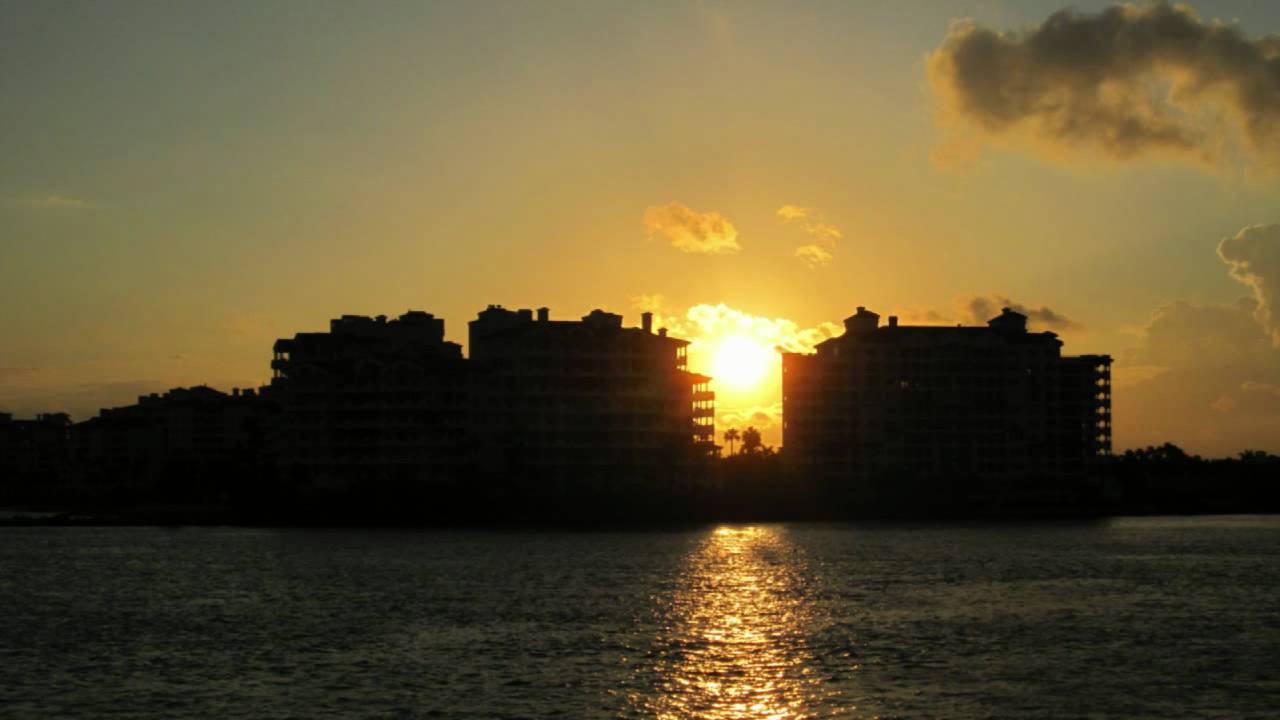 Sunrise & Sunset in South Beach - Miami 2011