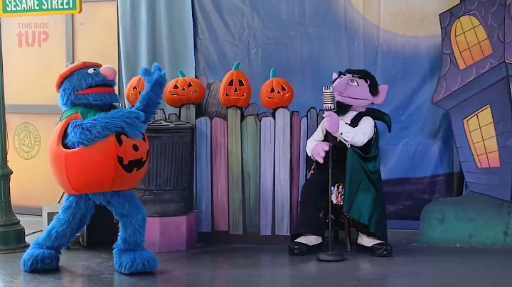 Poetry corner "Five little pumpkins": The not too-spooky Howl-O-Ween radio show🎃💜