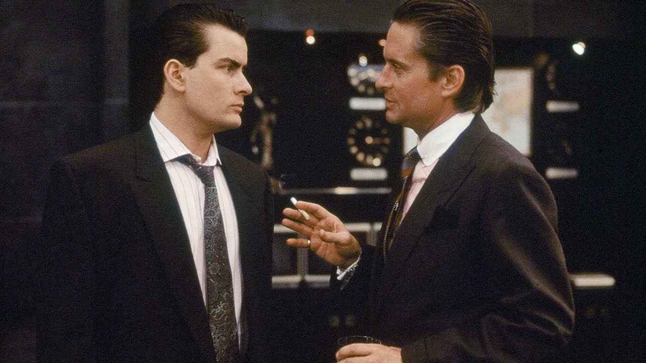 2 Tricks To Get INSTANT RESPECT From Your Boss (Regardless Of Your Reputation)