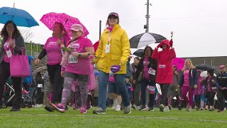 Hundreds turn out to “Race for the Cure” for breast cancer in Eagan