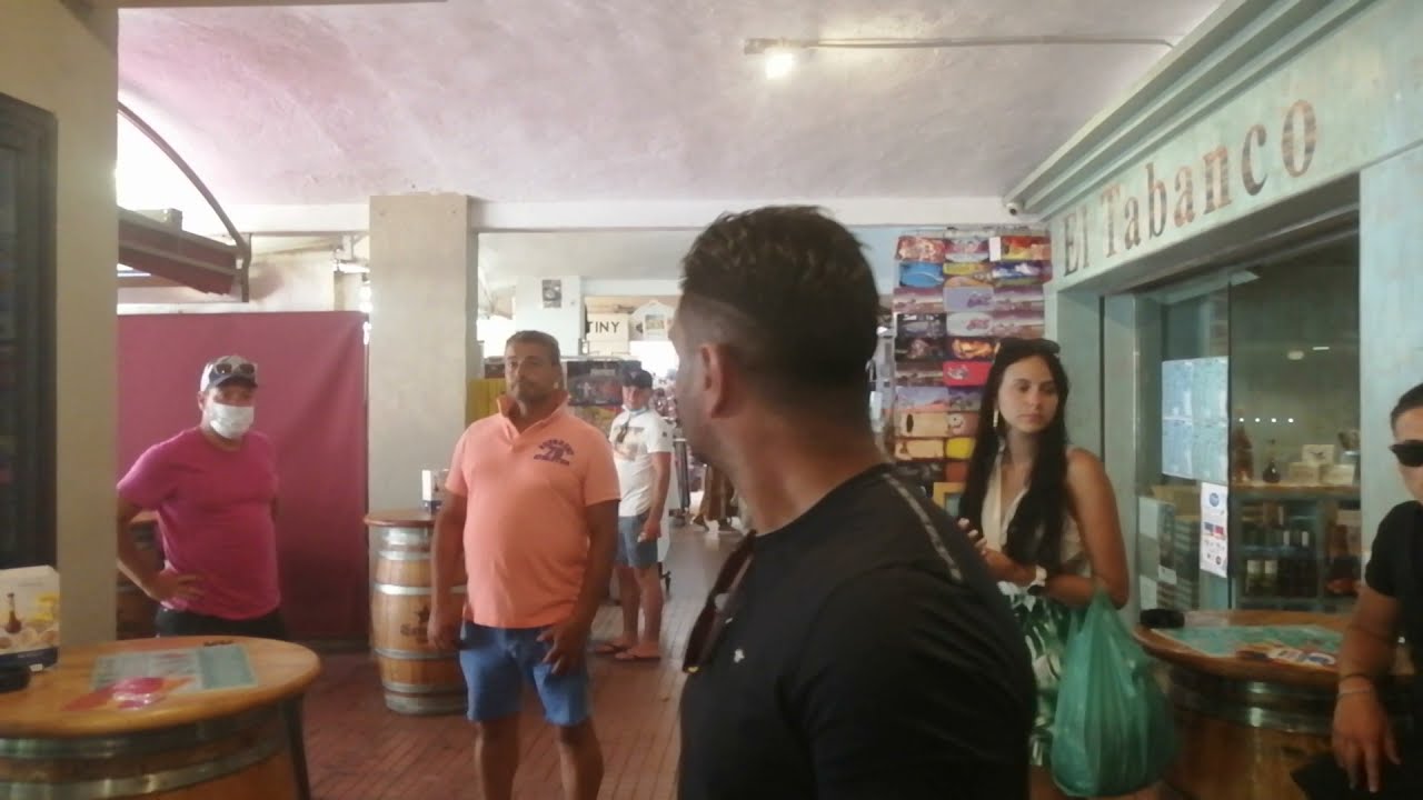 Walking tour Shops Empuriabrava Costa Brava Part 1
