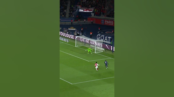 Le tout premier but d'Ousmane Dembélé !