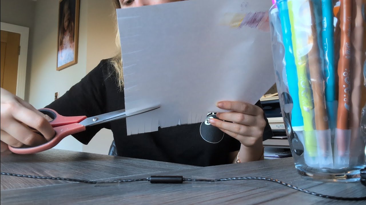 ASMR Snipping and colouring on paper✂️📝