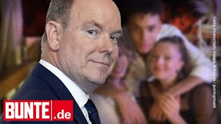 Fürst Albert Von Monaco Es Ist Eine Party Seine Beiden Unehelichen Kinder Auf Einem Foto