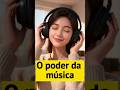 Por que algumas músicas te fazem feliz ou triste? A ciência explica 🎧🧠