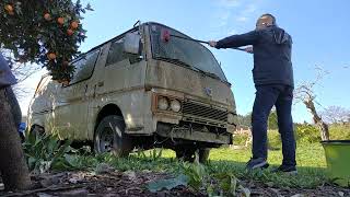 1982 Datsun Urvan #001 start cleaning