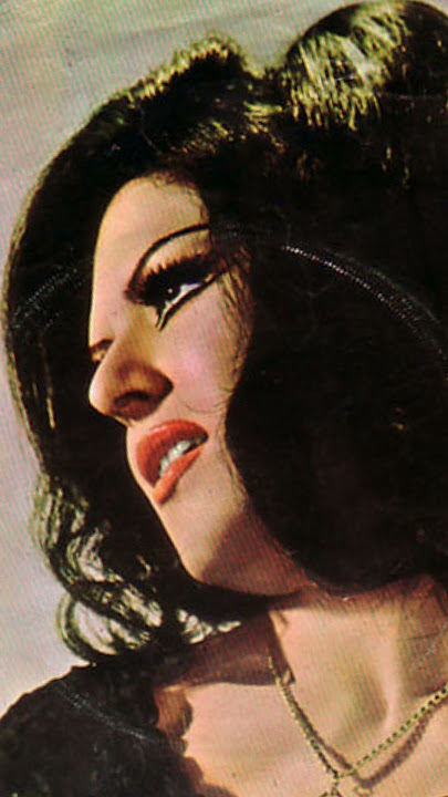 Neşe Karaböcek - Ağlama Değmez Hayat