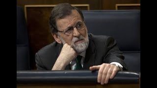 Semana fatal para Rajoy y Loris Karius