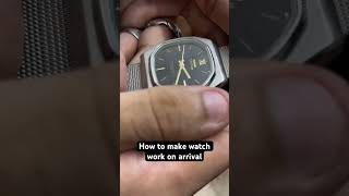 Watch ko kaise chalu kare #ytshortsindia #informative #gyaan