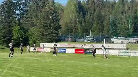 Fallrückzieher tor aus 11 Metern