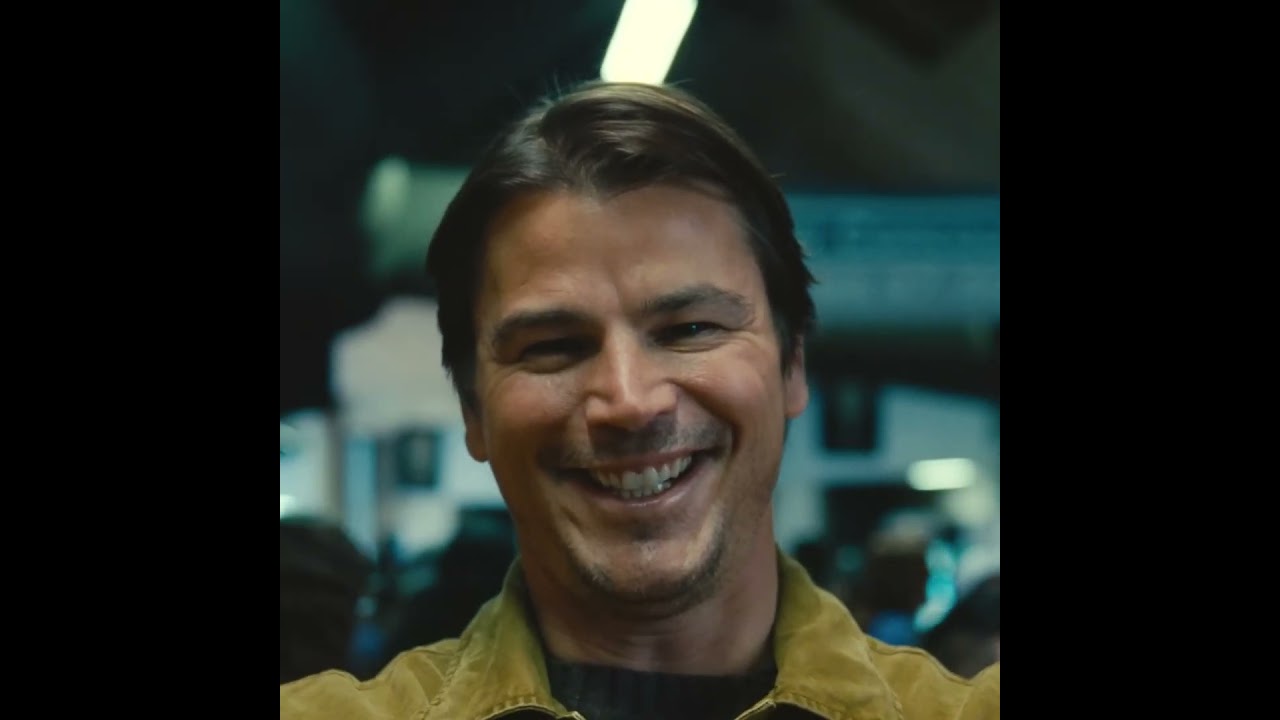 Trap Movie Edit | M. Night Shyamalan | Someone In The Crowd 