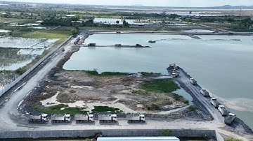 Fantastic Project Skills Operator Push Rock Filling In Water Building Road BY SHANTUI Dozer