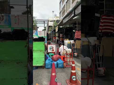 ตลาดโบ๊เบ๊ปัจจุบันเงียบมากครับ