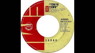 TOKYO TOWN (1986) - sarah