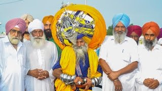 Is This The Worlds Largest Turban? Man Wears 100Lb, 645M Long Headdress