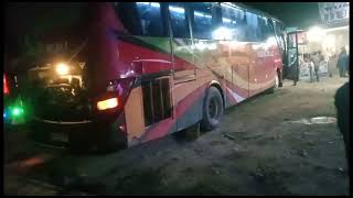 Jumpa 3 Unit Bus Sibualbuali Di Rumah Makan Dua Putri Sorek