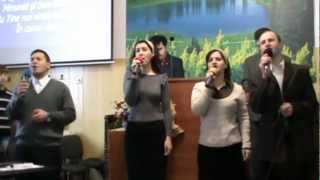 gr de laudă să nu ne laşi părăsiţi nicicnd