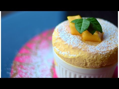 वीडियो: मैंगो सूफले केक