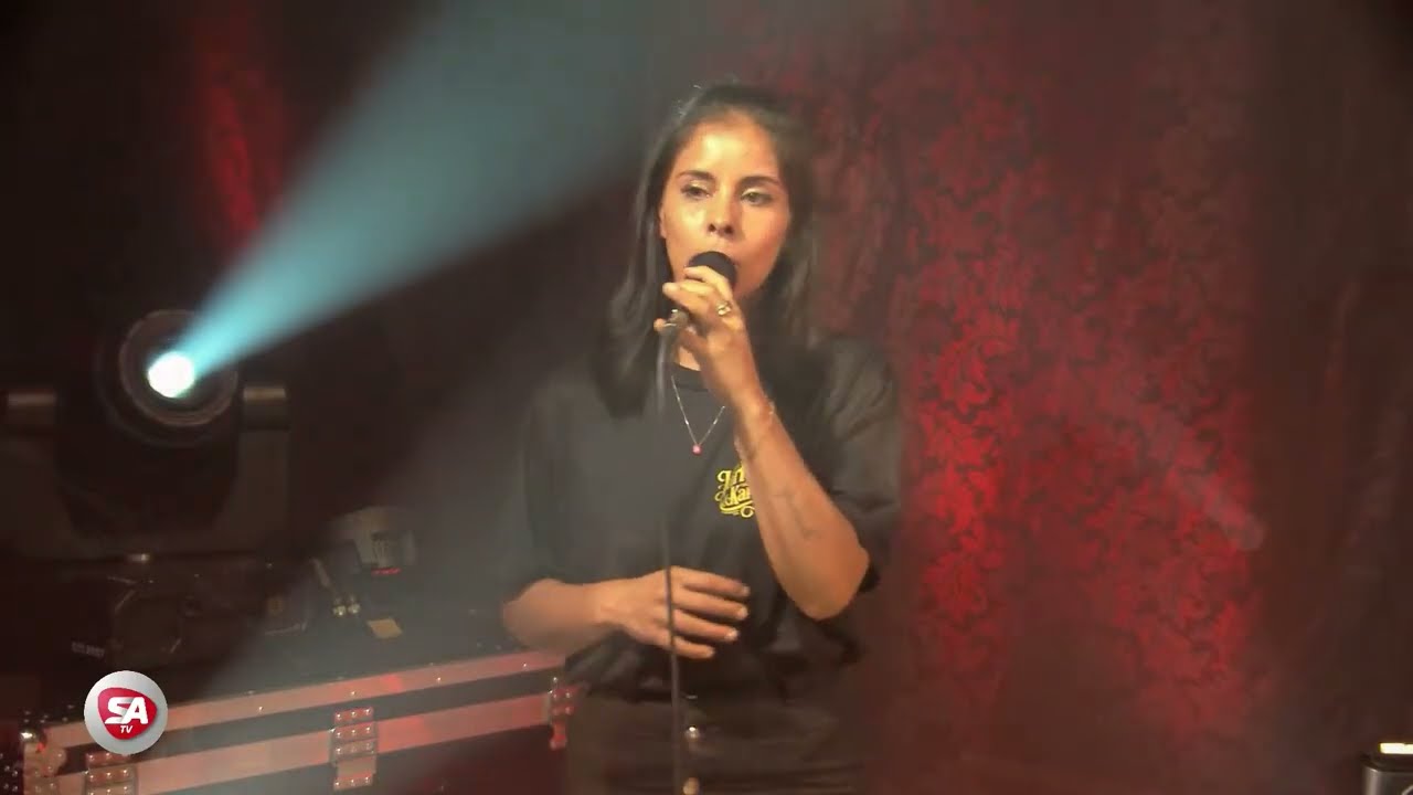 Jarlei Luis & Karla -   Uma Só Lajota  - Cleiton Borges / Vestido Azul - Musical San Francisco