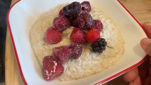 Receta de desayuno de quinoa con leche de almendras y cáñamo casera | Alto en proteínas, económic...