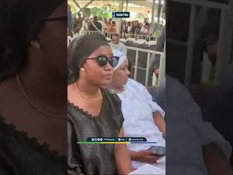 MKE NA MTOTO WA MC PILIPILI WAKIWA MSIBANI CHINANGALI PARK DODOMA