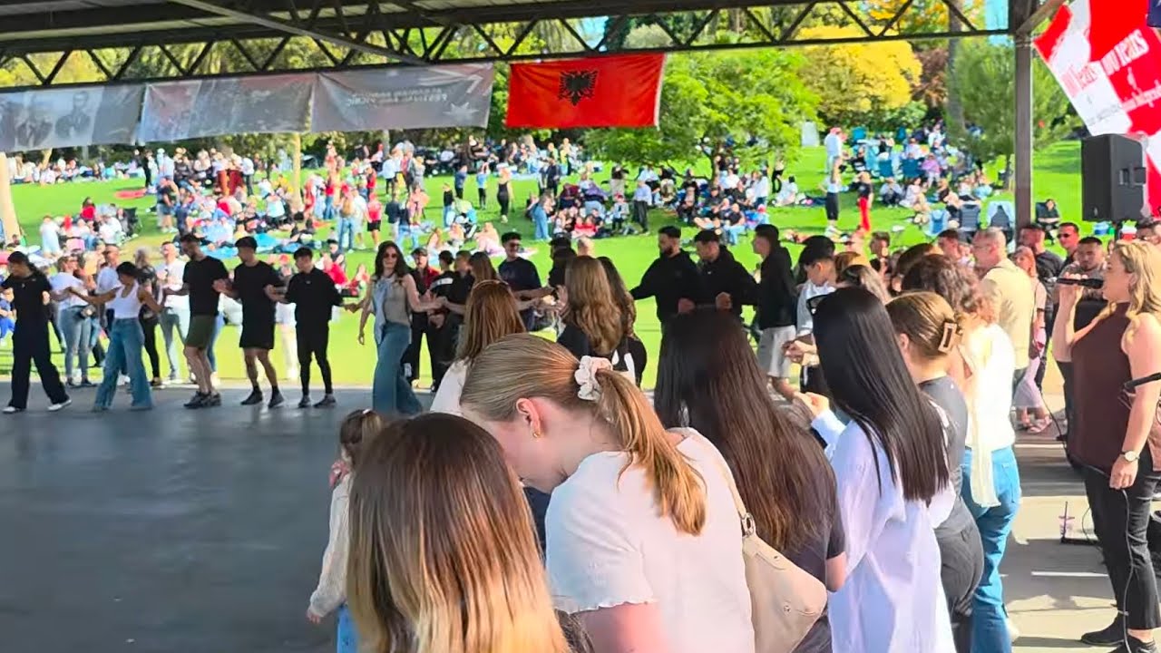 Arjeta & Grupi - Pjesë nga festivali Shqiptar me rastin e festës së flamurit, Melburn, Australi 2025