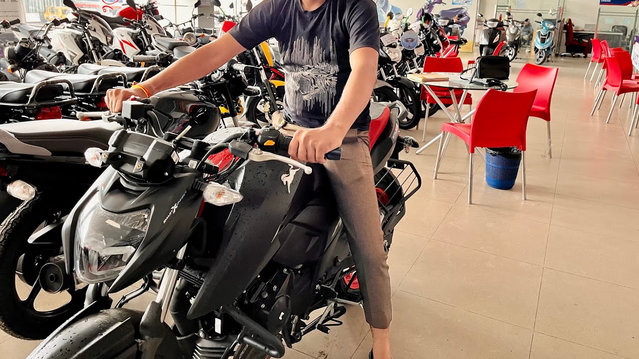 2023 TVS apache 160 4v🔥Seat Height test 💁 tvs apache 160 4v bs6 YouTube