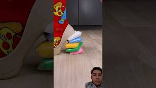 Heels Crushing Gadgets