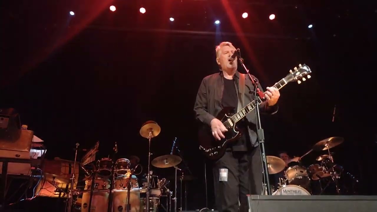 Max Creek -burning down the house 11/30/24 Infinity Hall Hartford CT