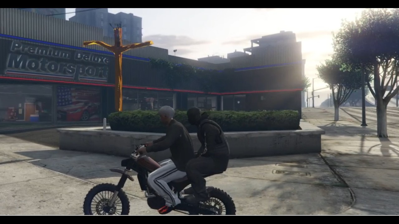 GTA V E PREA NEBUN...