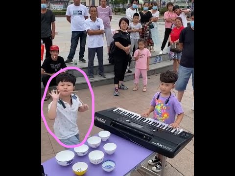 童年childhood Memory 羅大佑 童年 Music Childhood Performed By Two Talented Kids 童年childhood Memory 羅大佑 童年 Music Childhood Performed By Two Talented Kids